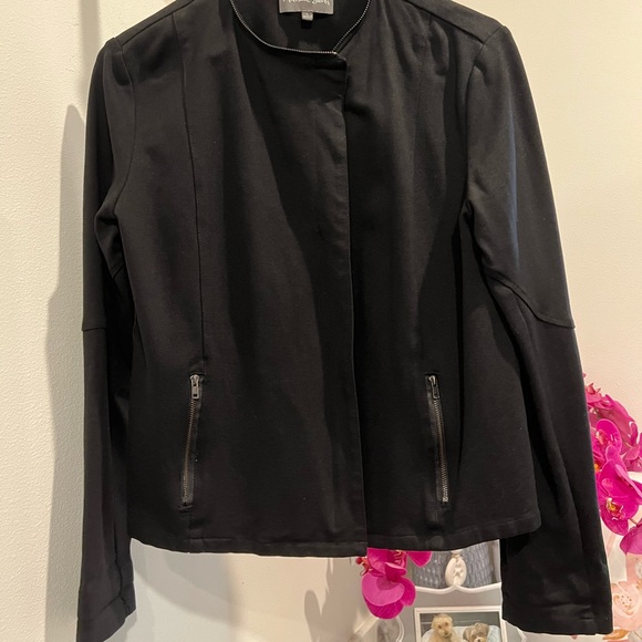 Michael Stars black jacket adorable! (large) - Picture 4 of 4